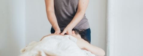 Read more about the article Os Incríveis Benefícios da Massagem para a Saúde: Como Liberta Toxinas do Seu Corpo.